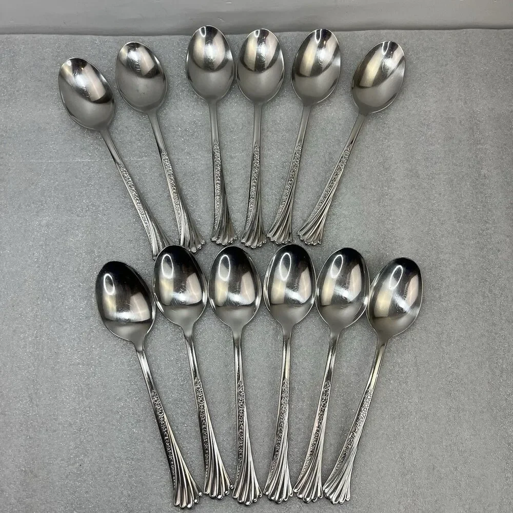 12 ONEIDA Distinction SPRING GLEN Deluxe Stainless Oval Soup Spoons 6 7/8